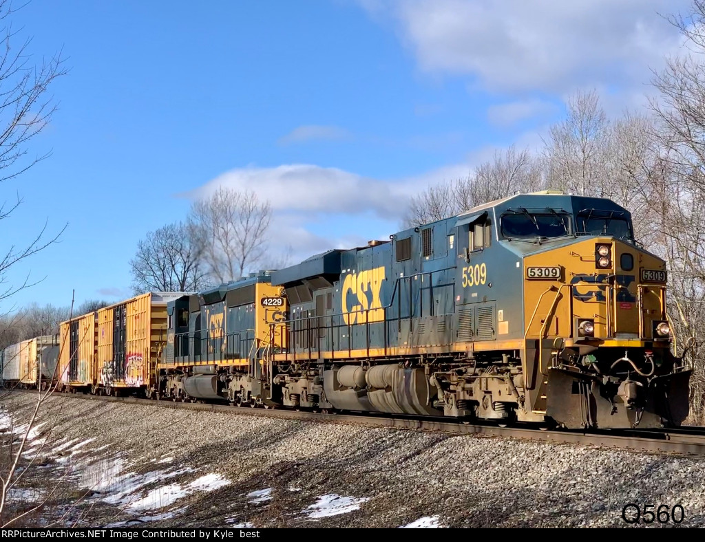 CSX 5309 on Q560